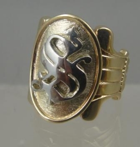 Picture of Coat Of Arms Family Crest Rings Pendants